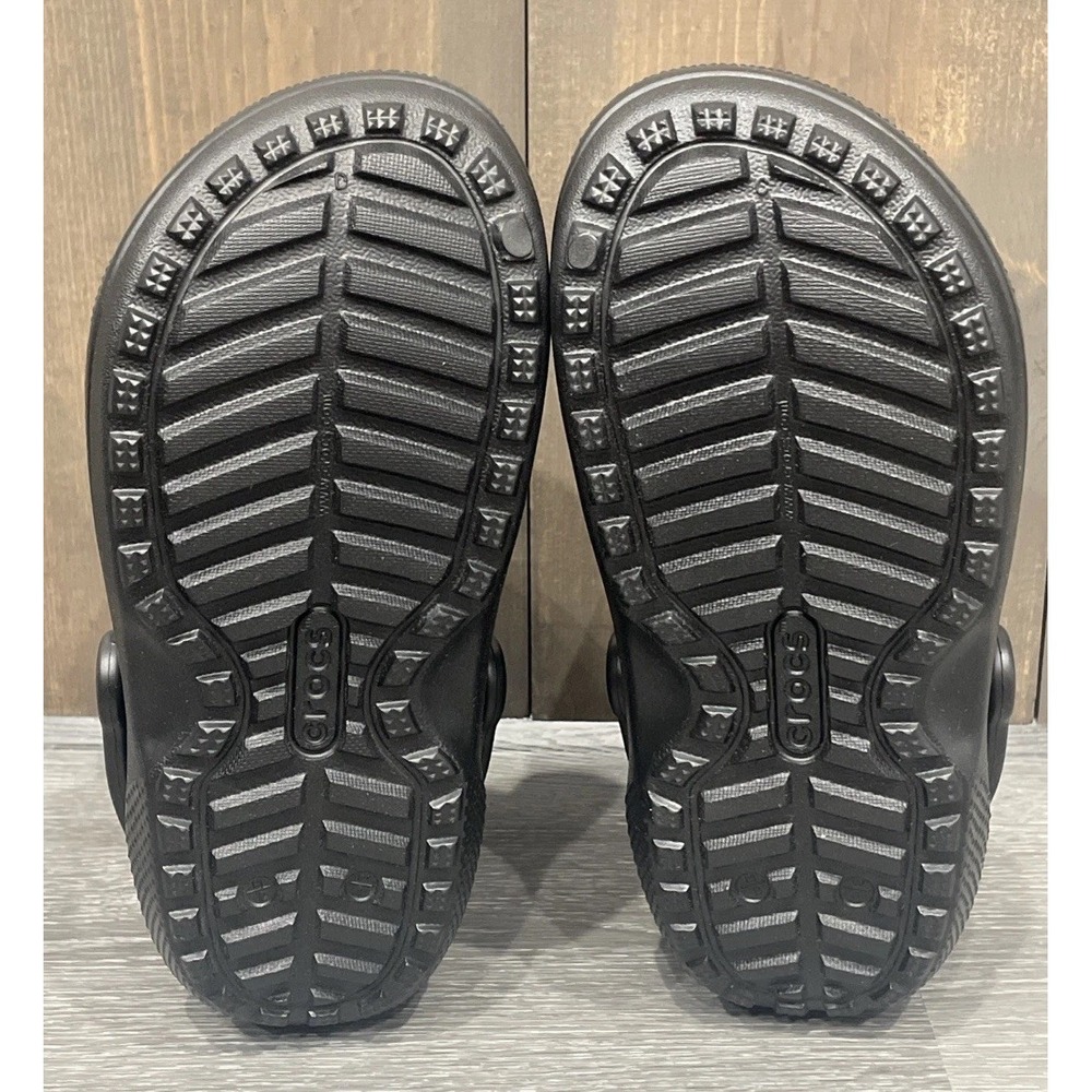 NWT Crocs Classic Lined Neo Puff Tie Dye Boot Black/White Mens 2/Women's 4 - Picture 9 of 11